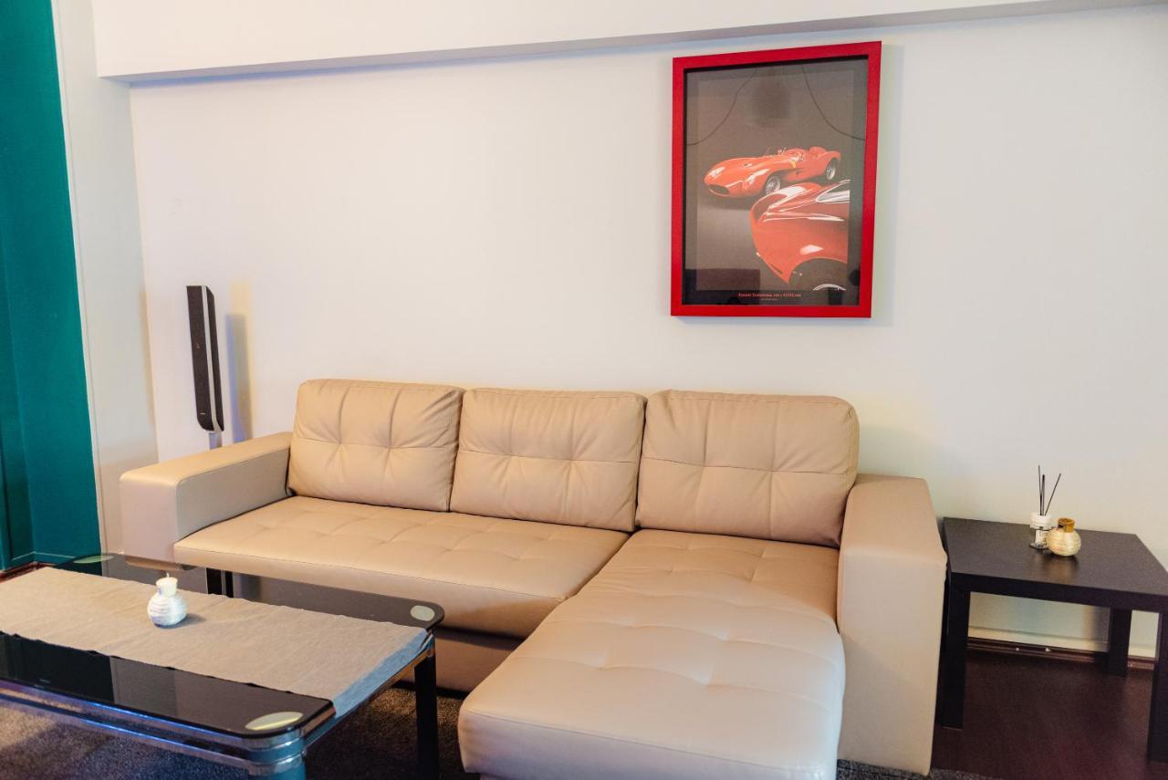 Comfy Apartment With Private Parking And Netflix 부쿠레슈티 외부 사진