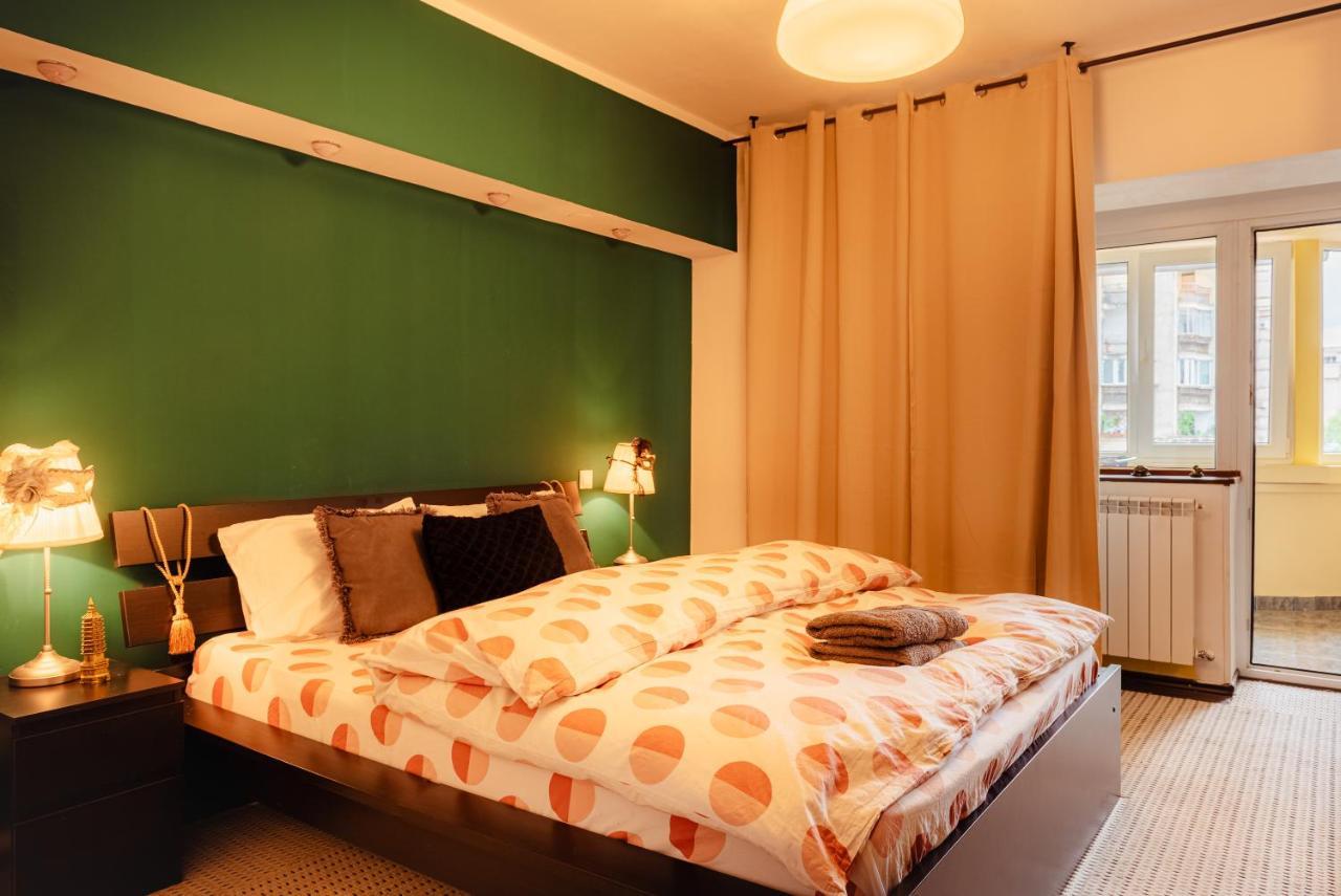 Comfy Apartment With Private Parking And Netflix 부쿠레슈티 외부 사진